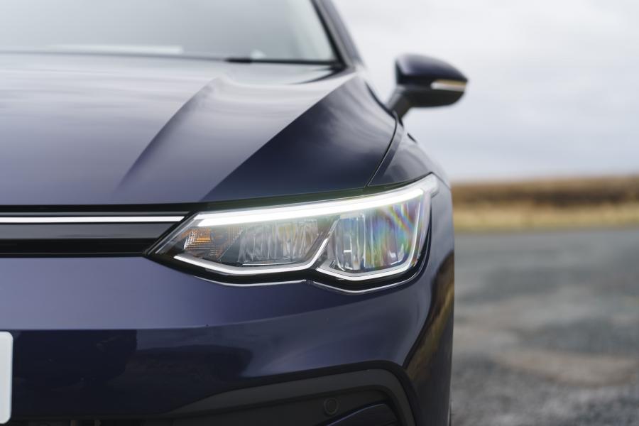 Детали экстерьера Volkswagen Golf Life 2020 года  (UK) (фото 39 из 40)